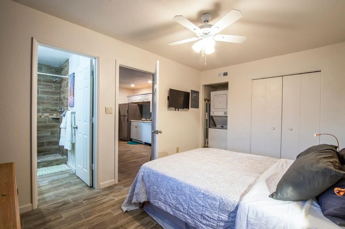 41b - Modern 1bd Heated Pool * Casa Grande